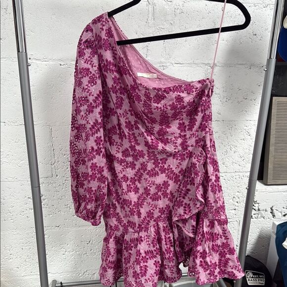 TALULAH Vibrant Pink Dress - Medium - One Shoulder Long Sleeve - LIKE NEW - Picture 1 of 4